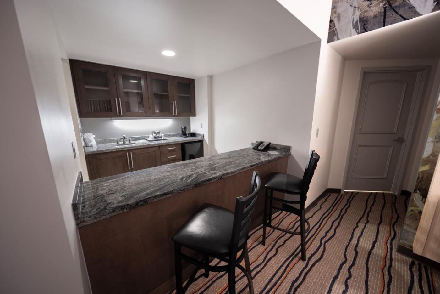 King Suite Hard Rock Tower